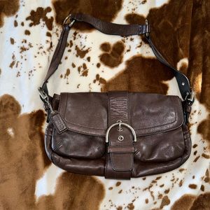 Retro Vintage leather Coach Satchel!